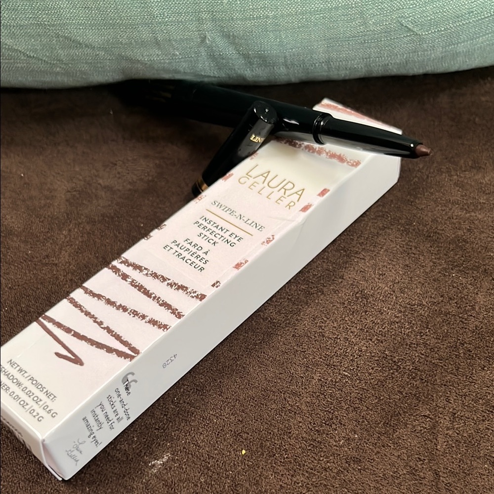 Laura Geller Swipe N Line Instant Eye Perfecting Stick - Natural